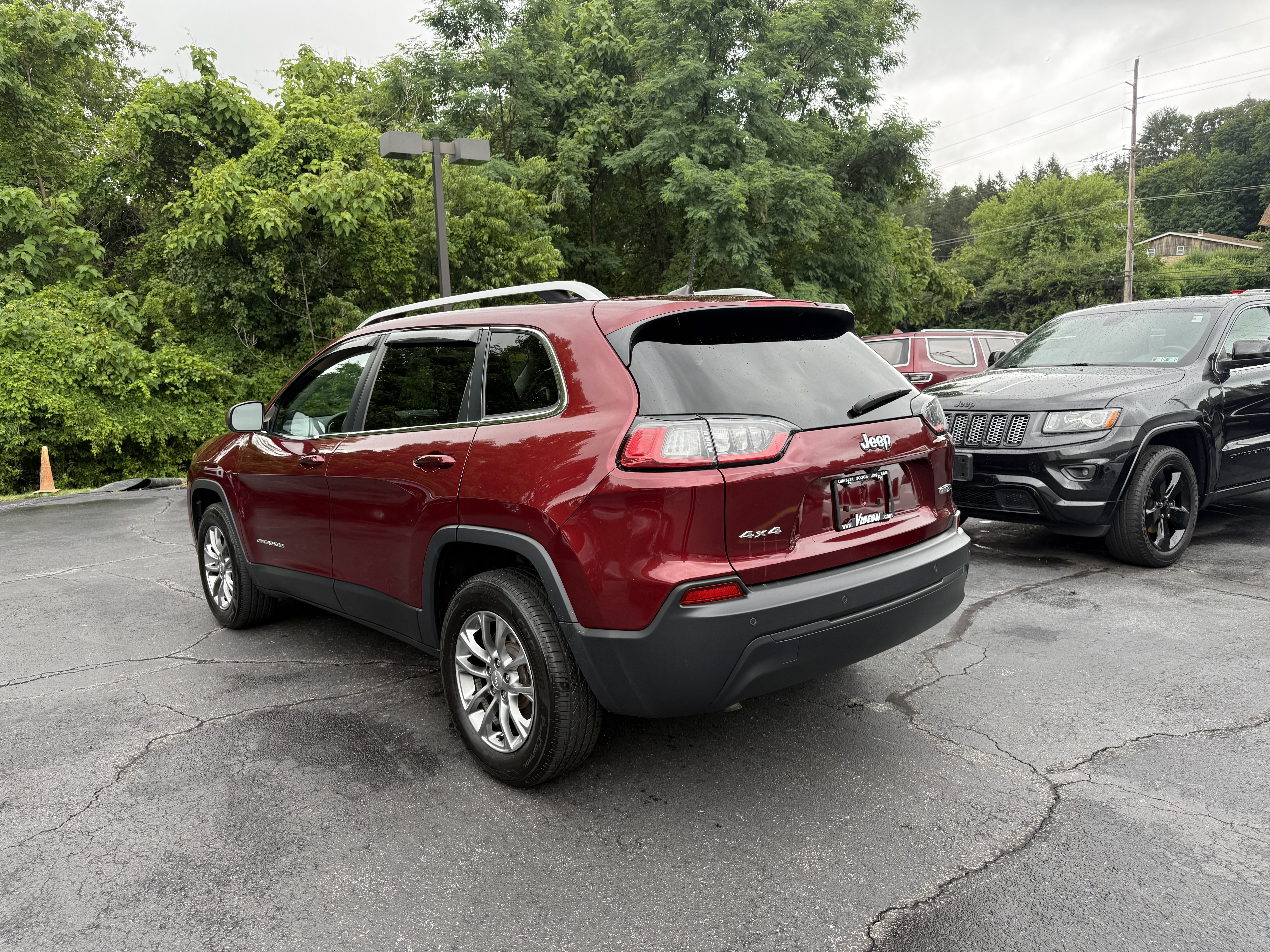 Certified 2020 Jeep Cherokee Latitude Plus w/ Cold Weather Group AWD/4WD image 4