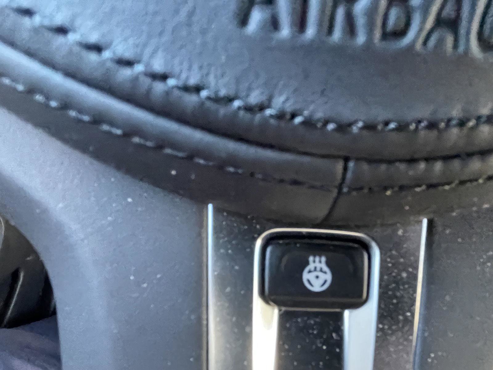 Used 2023 BMW Z4 sDrive30i w/ Convenience Package image 16