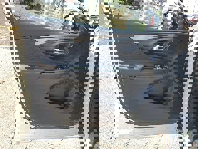 Used 2024 Buick Envista Sport Touring w/ Convenience I Package image 29