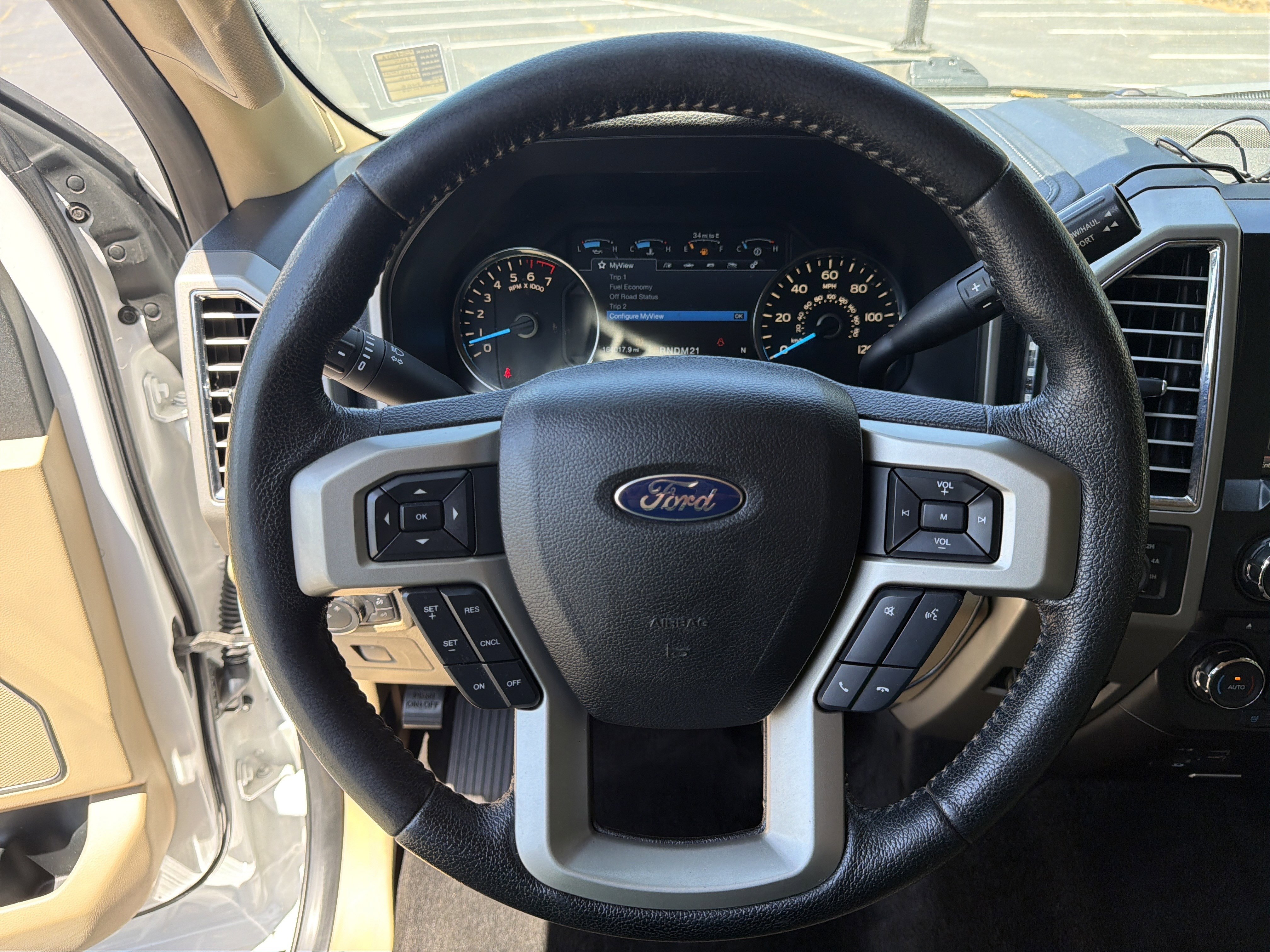Used 2015 Ford F150 Lariat w/ Trailer Tow Package AWD/4WD image 28