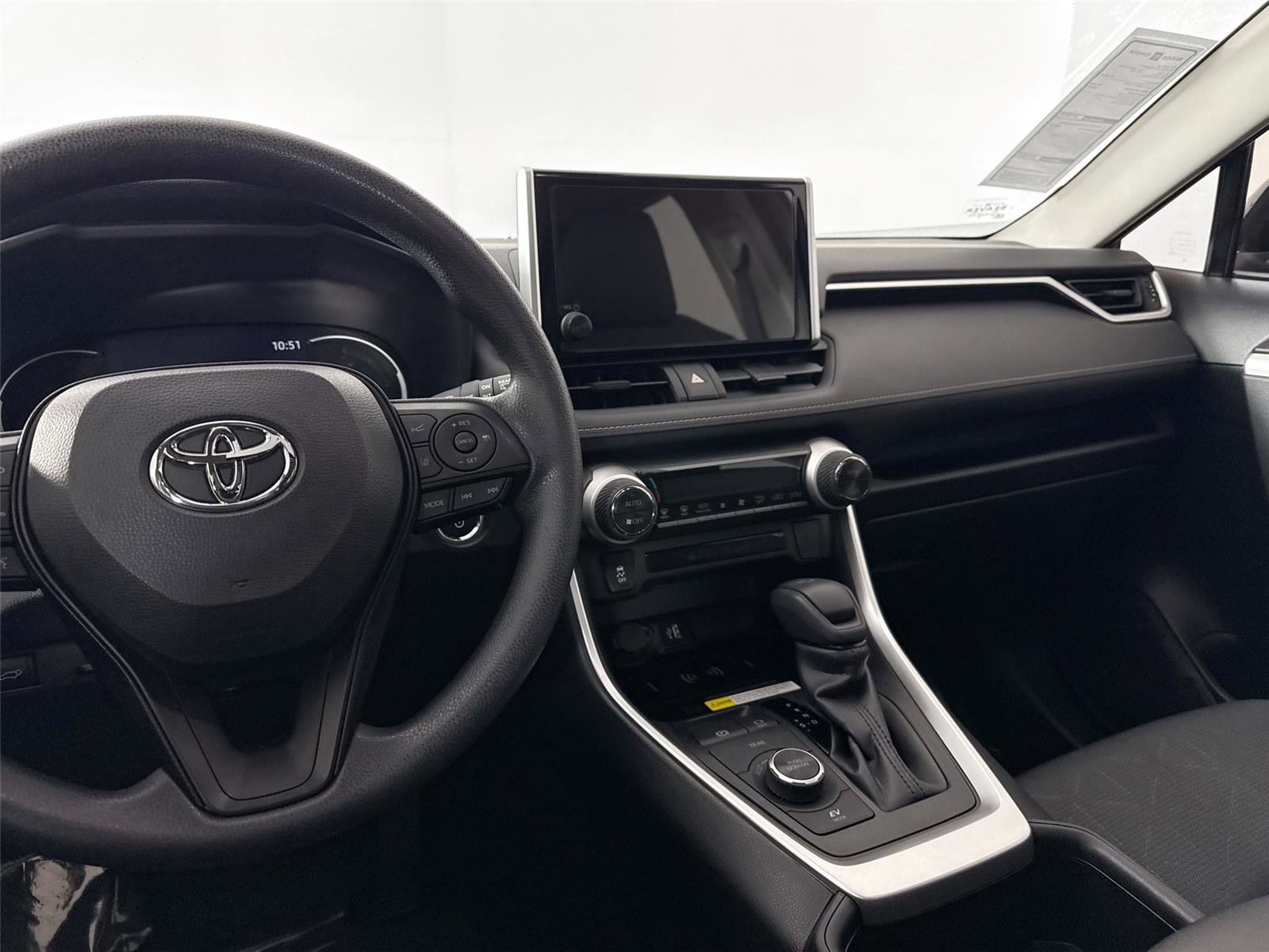 Certified 2024 Toyota RAV4 XLE image 33