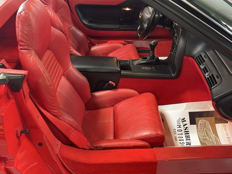 Used 1996 Chevrolet Corvette Convertible RWD image 37
