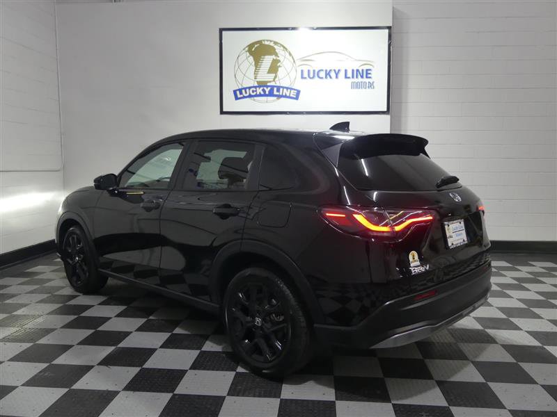 Used 2025 Honda HR-V Sport image 11