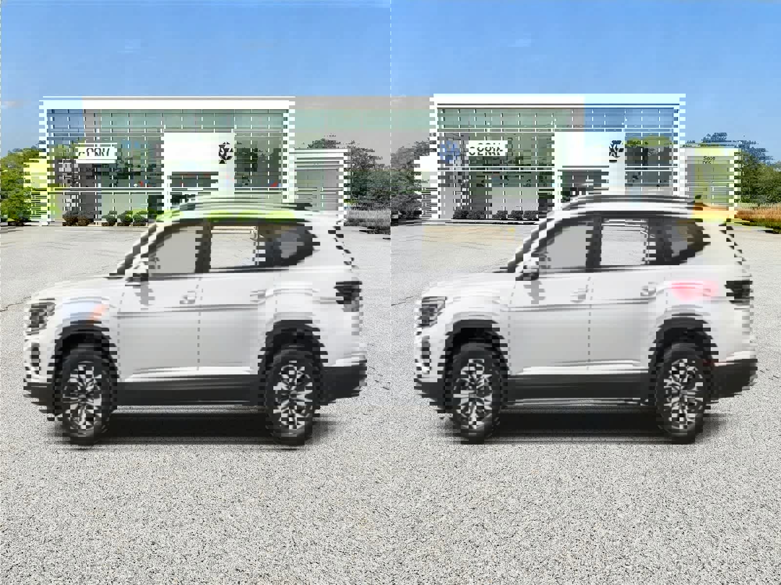 New 2026 Volkswagen Atlas SE image 6