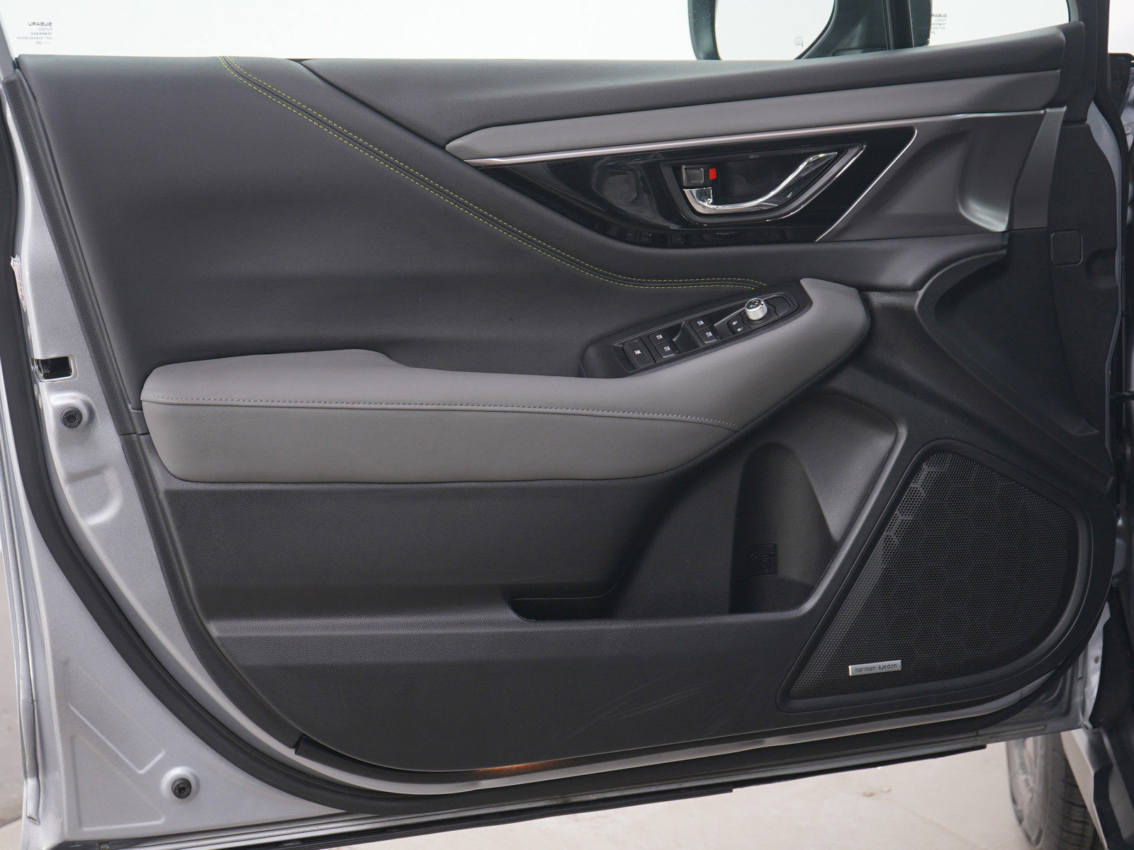 Used 2025 Subaru Outback Onyx Edition image 22