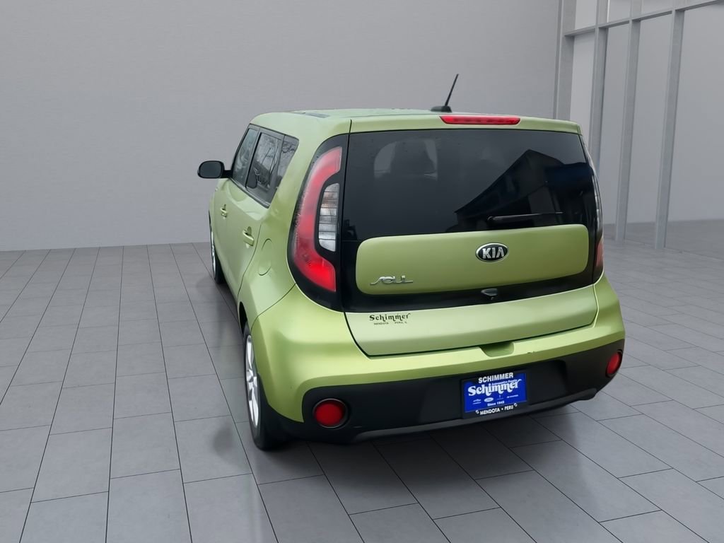 Used 2017 Kia Soul w/ Convenience Package image 7