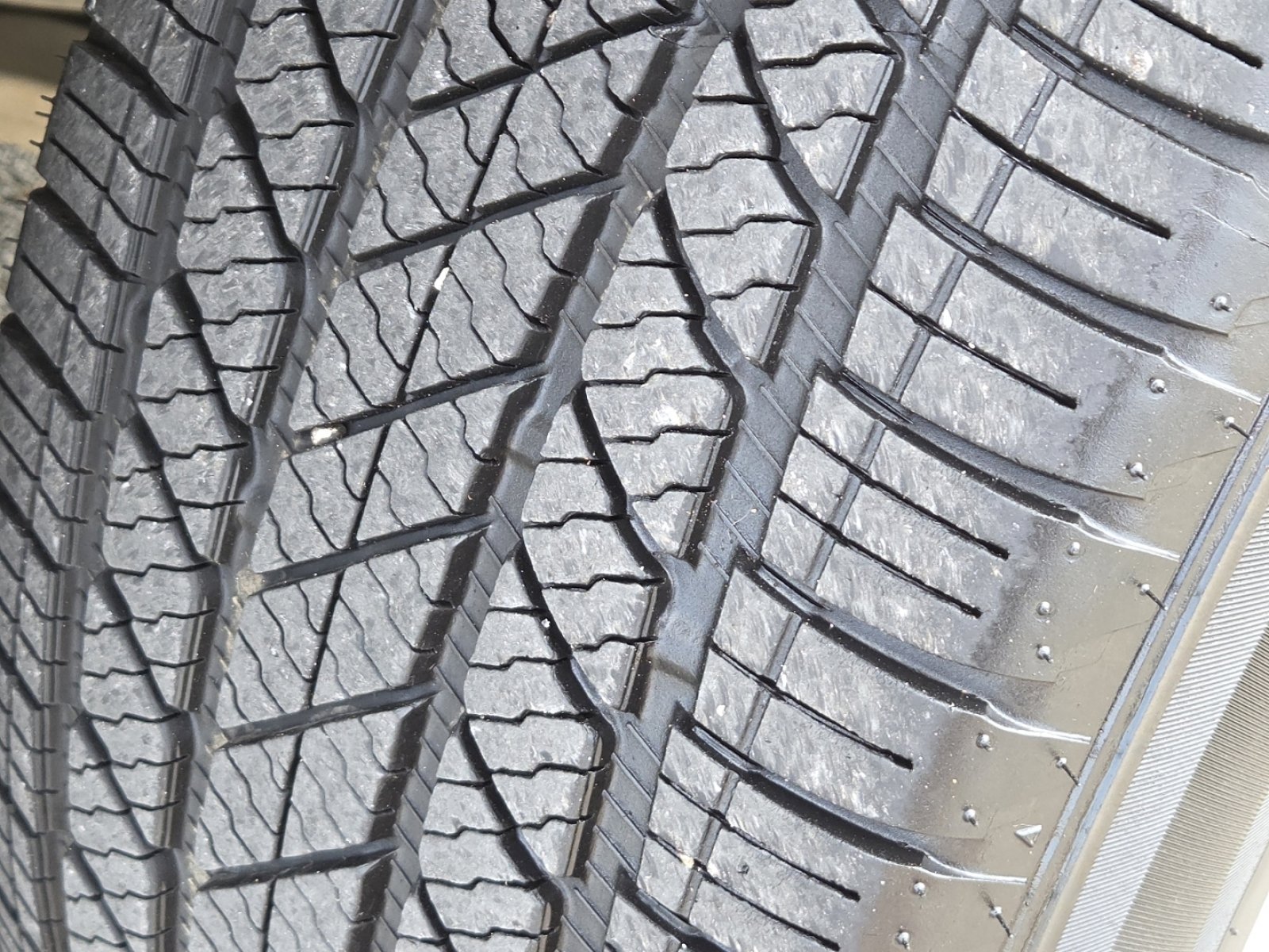 Used 2023 Honda Pilot EX-L image 12