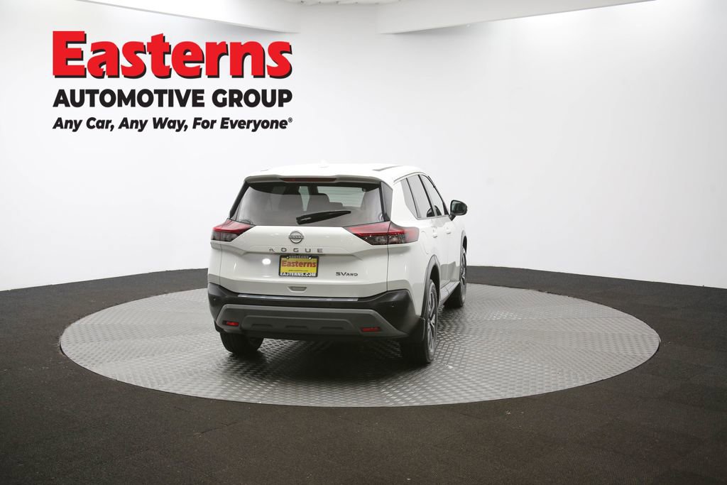 Used 2022 Nissan Rogue SV image 36