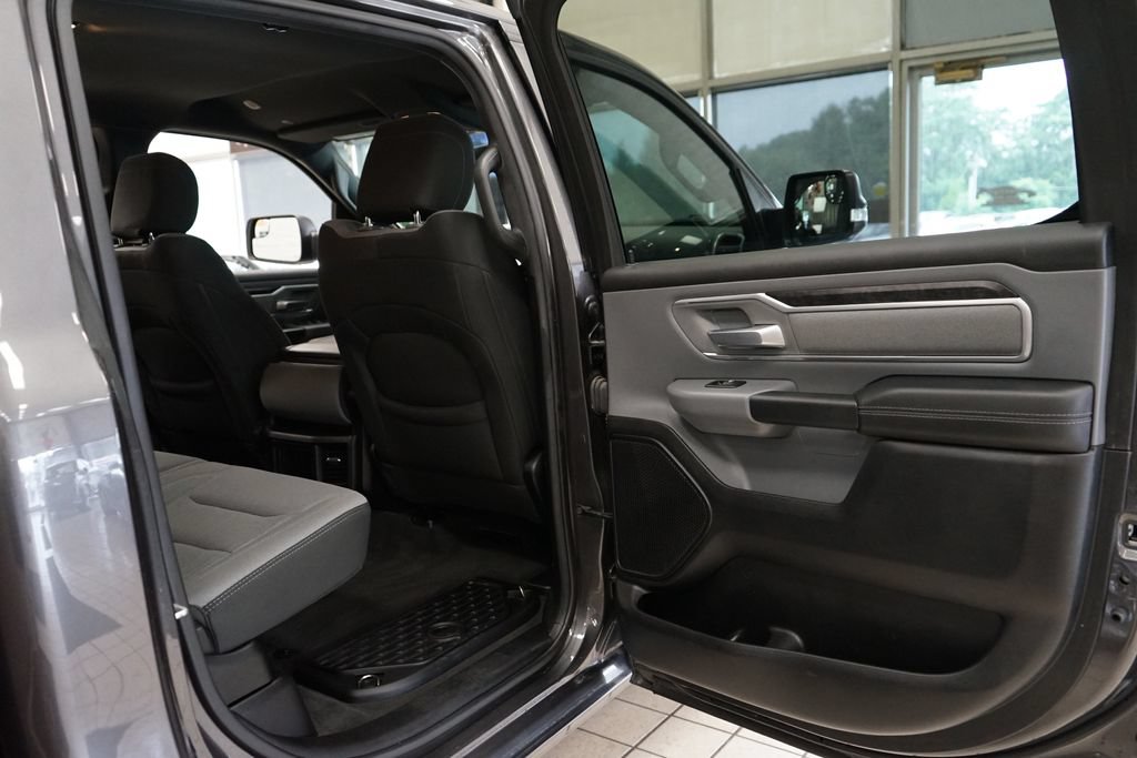 Used 2022 RAM 1500 Big Horn AWD/4WD image 45