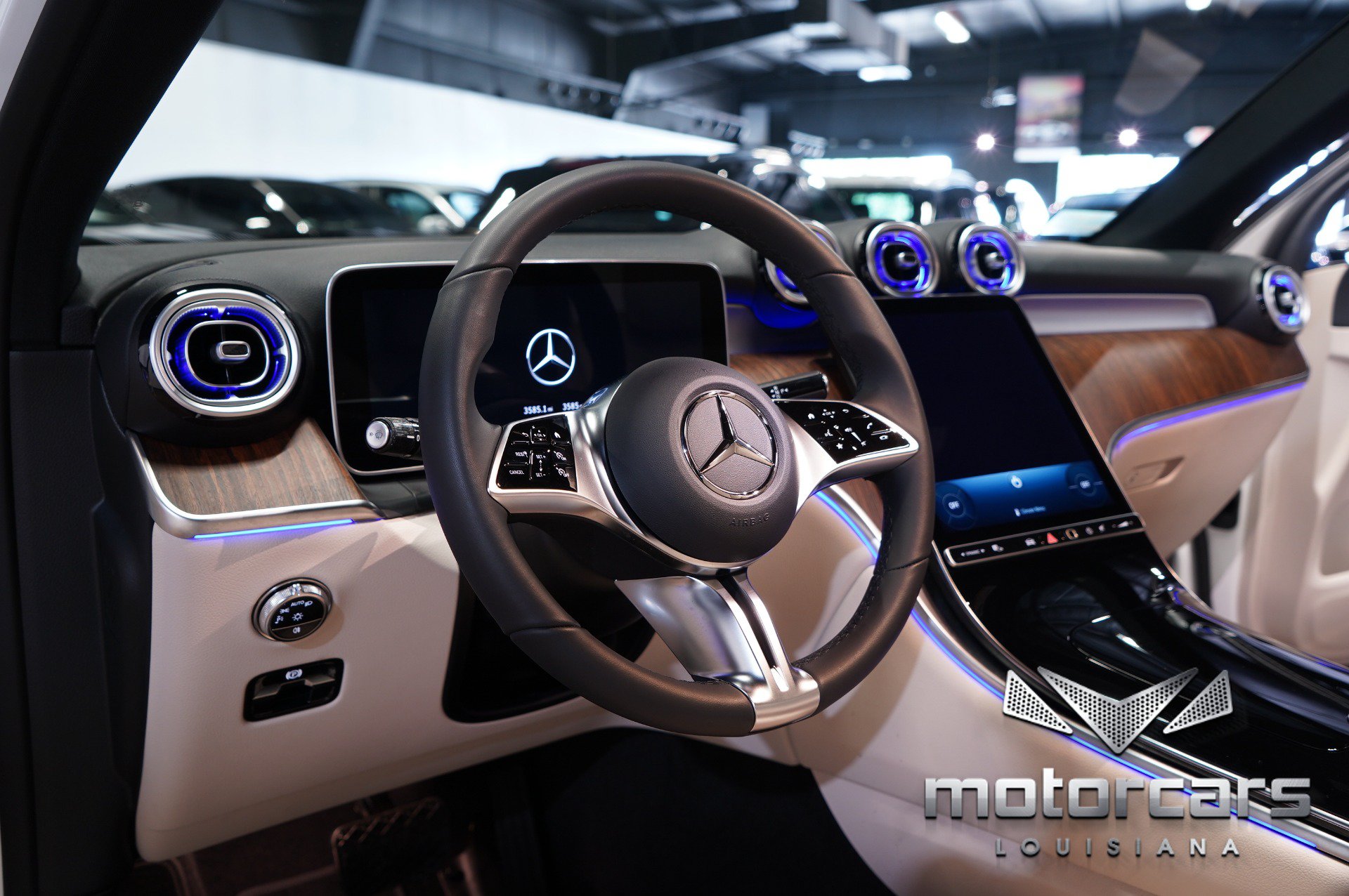 Used 2026 Mercedes-Benz GLC 300 image 25