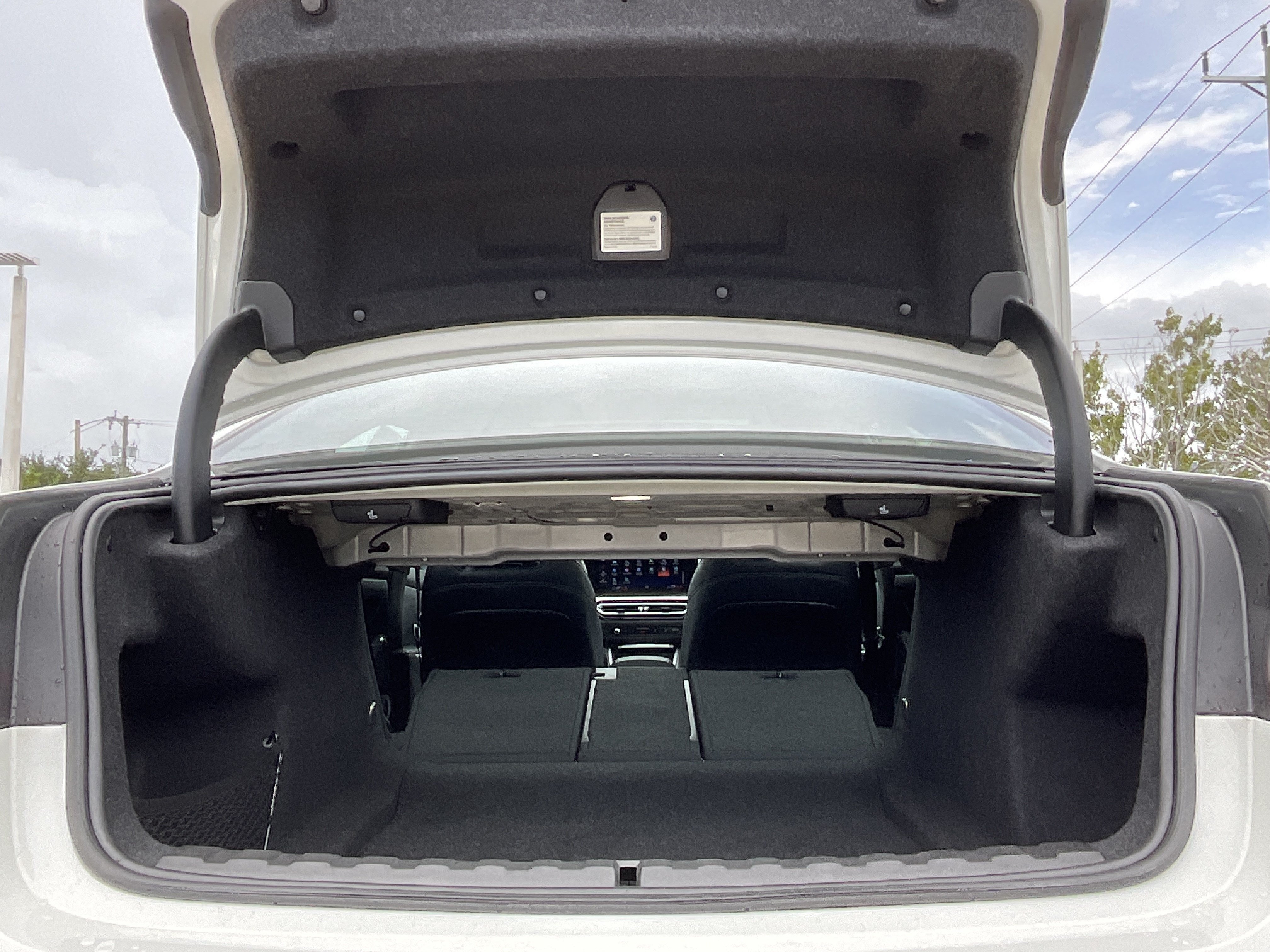 Used 2023 BMW M340i w/ Driving Assistance Package RWD image 31