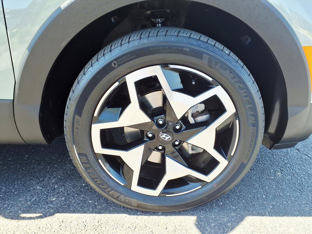 Certified 2022 Hyundai Santa Cruz Limited image 9