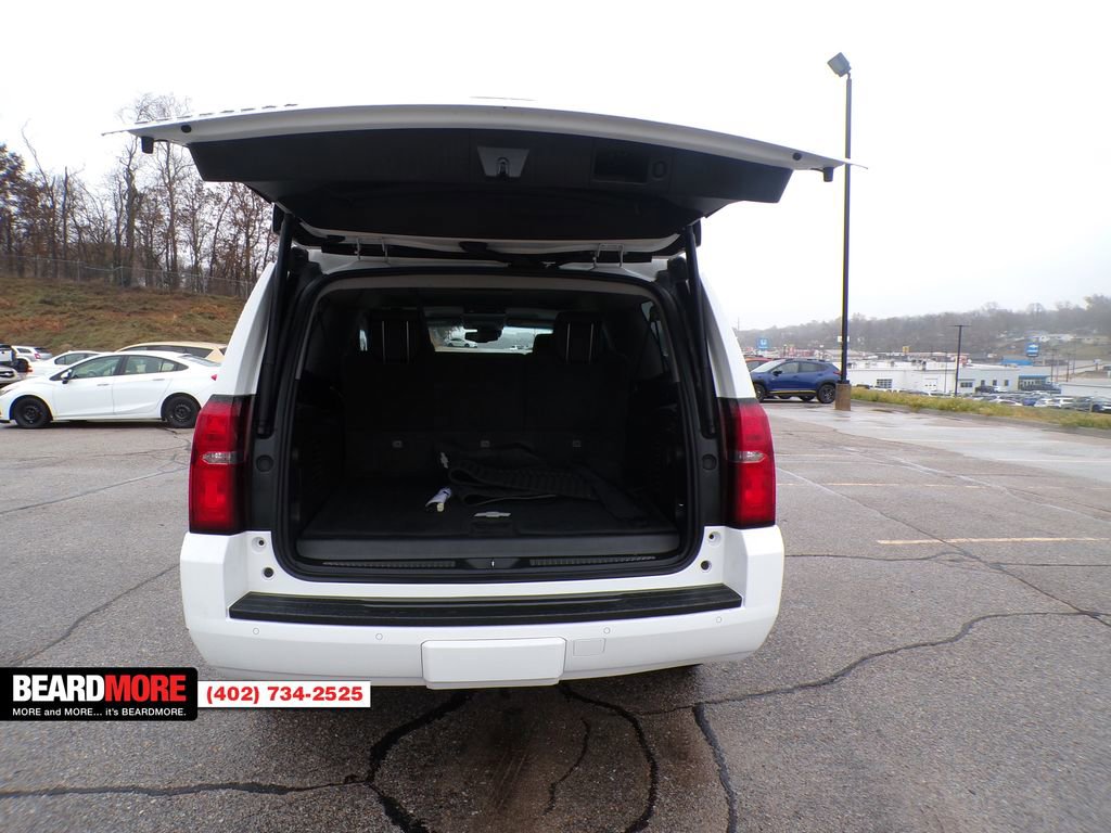 Used 2018 Chevrolet Suburban LT image 9