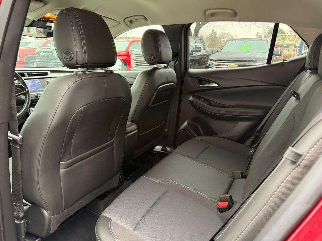Certified 2023 Buick Encore GX Select w/ Sport Touring Package image 13