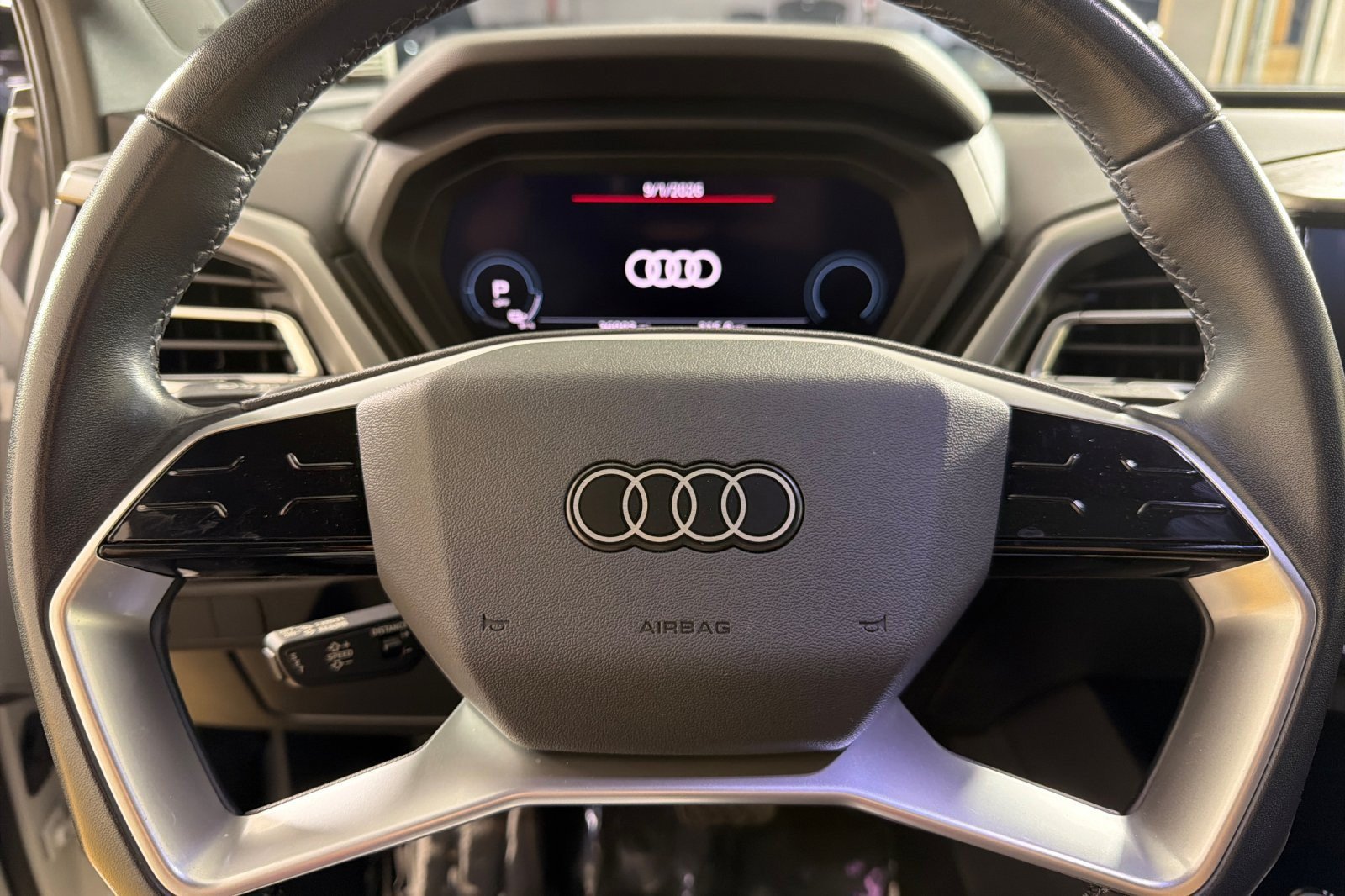 Certified 2023 Audi Q4 e-tron Premium Plus w/ Premium Plus AWD/4WD image 27
