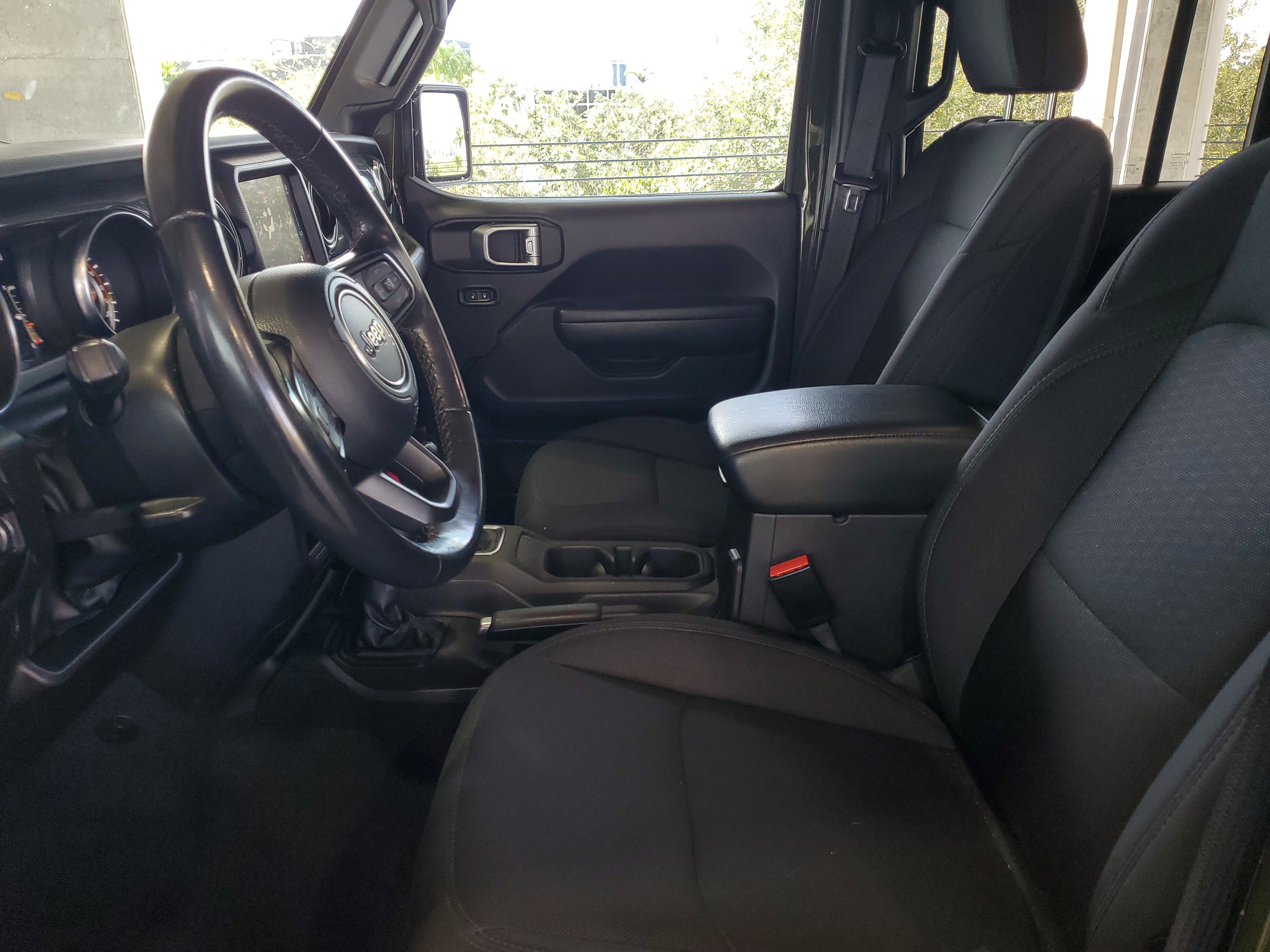 Used 2022 Jeep Gladiator Sport AWD/4WD image 18