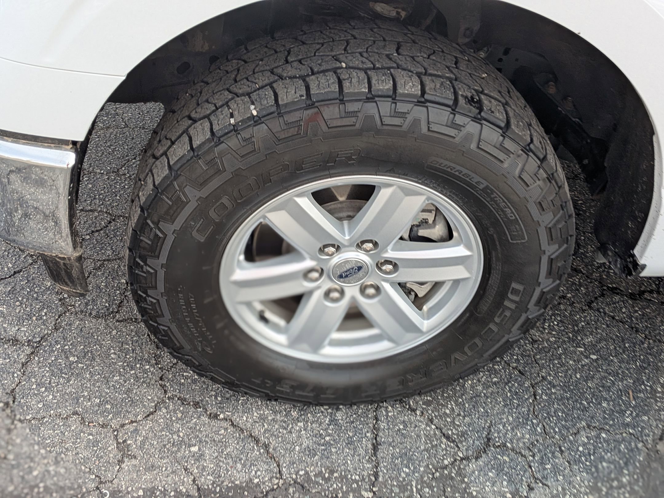 Used 2022 Ford F150 XLT w/ Equipment Group 301A Mid image 12