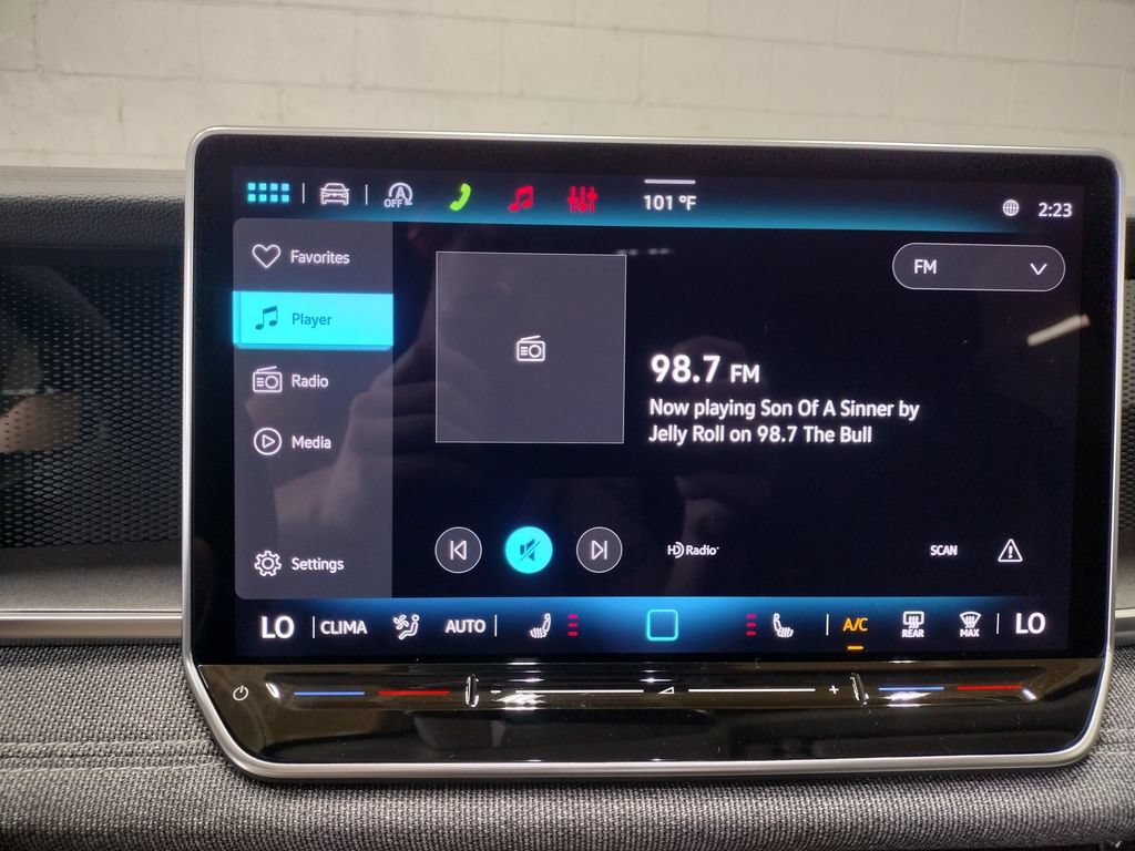 New 2026 Volkswagen Tiguan S AWD/4WD image 24