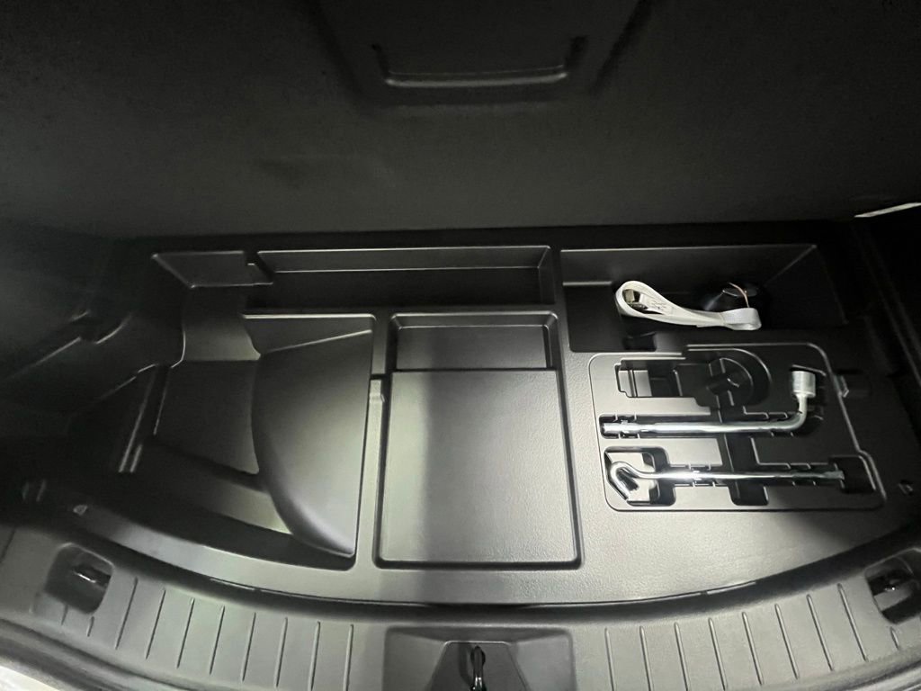 New 2025 MAZDA CX-70 Plug-In Hybrid w/ Premium Plus image 28