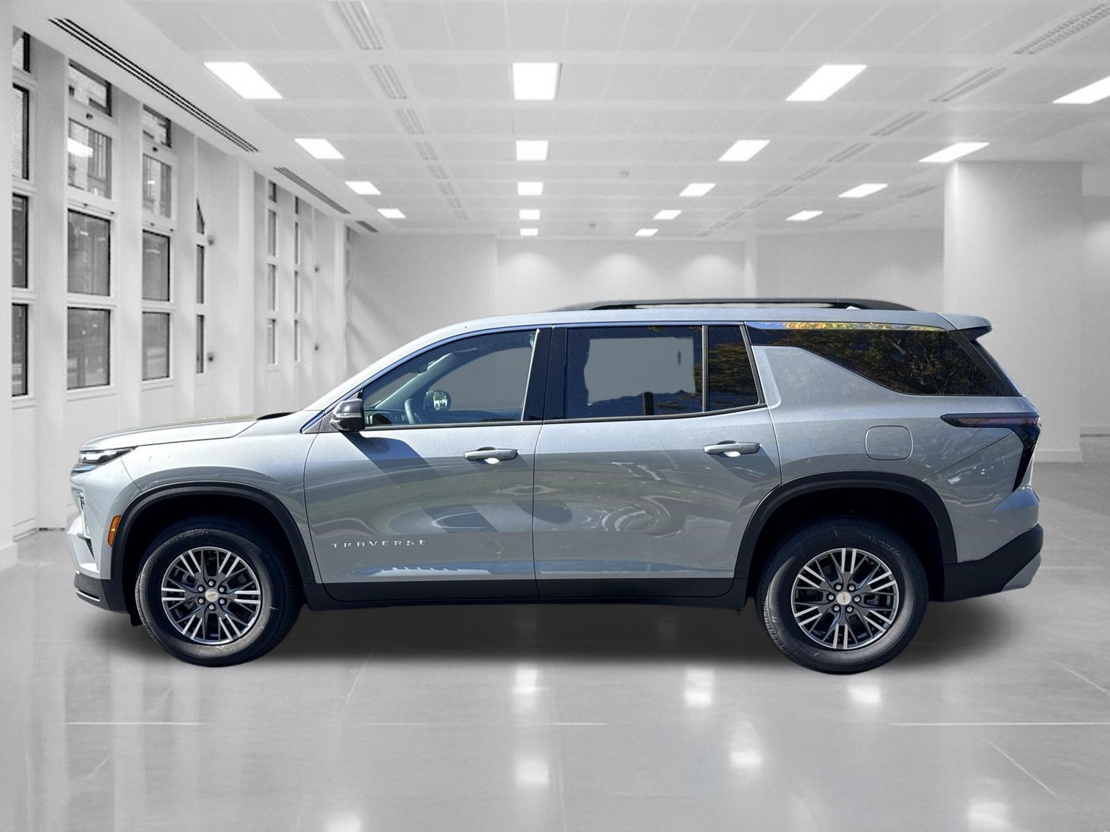 New 2026 Chevrolet Traverse LT w/ Driver Confidence Package FWD image 8