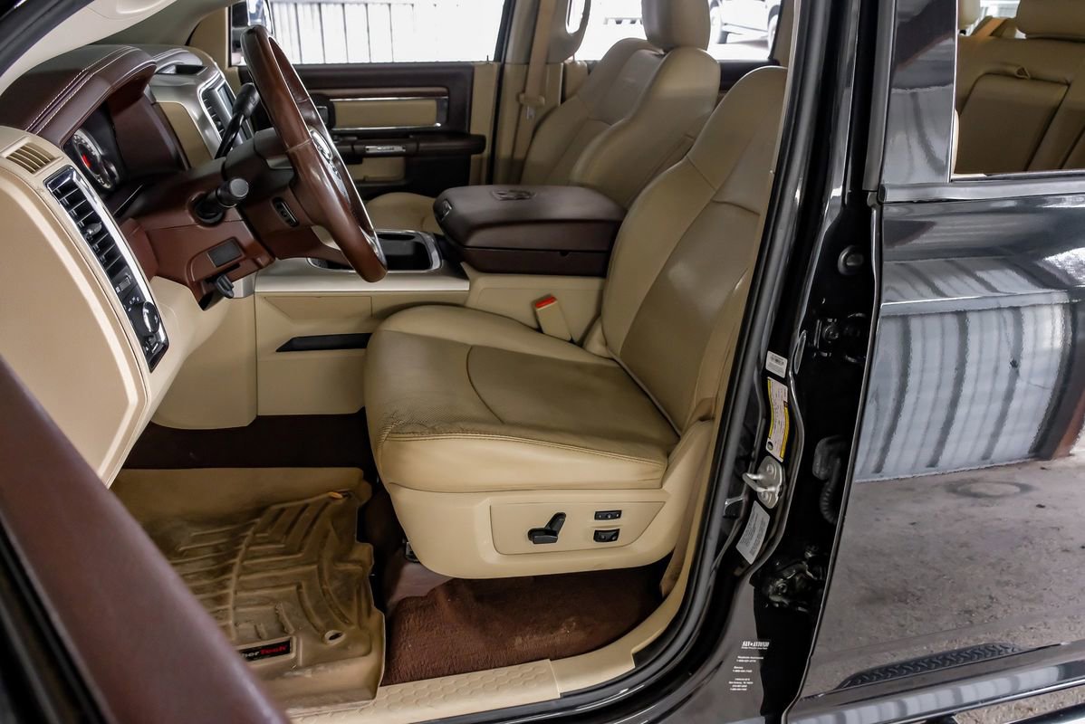 Used 2016 RAM 2500 Laramie image 29