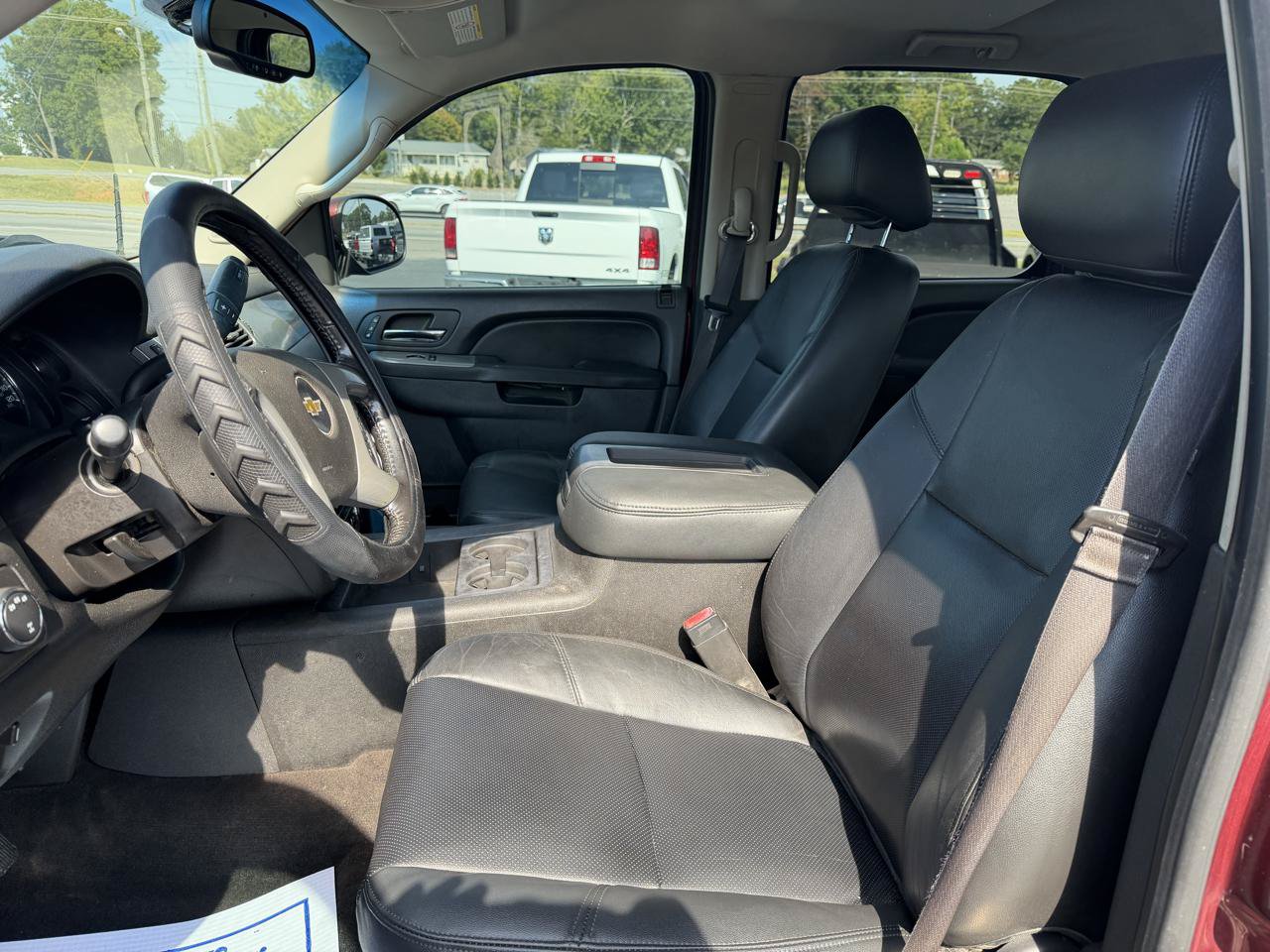 Used 2014 Chevrolet Silverado 2500 LTZ w/ LTZ Plus Package AWD/4WD image 11