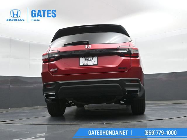 Certified 2025 Honda Pilot Sport image 35