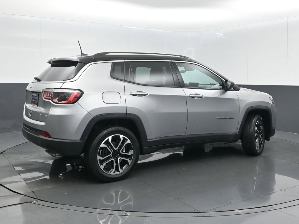 Certified 2022 Jeep Compass Limited image 7