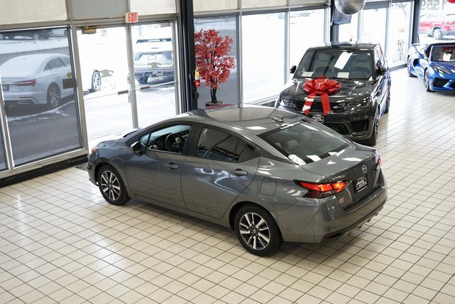 Used 2021 Nissan Versa SV image 49