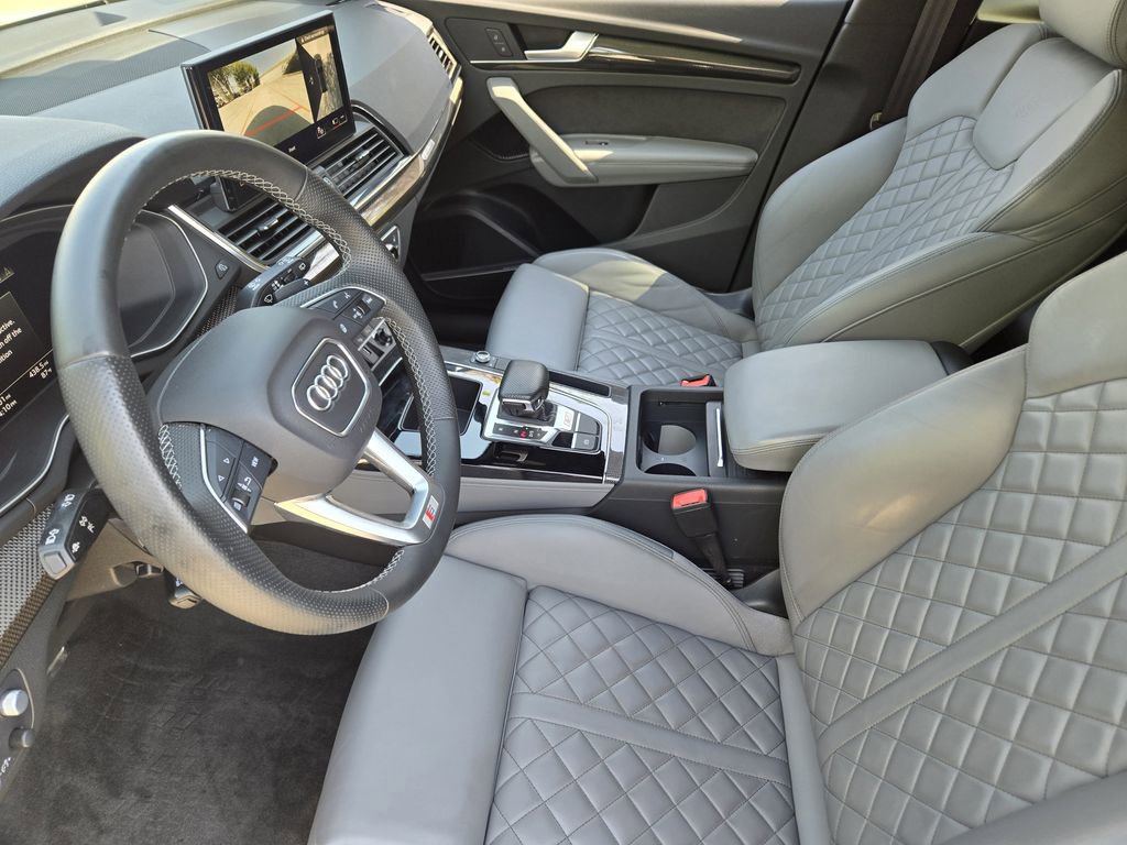 Used 2021 Audi SQ5 Prestige w/ Prestige Package image 16