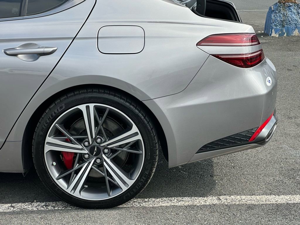 Used 2024 Genesis G70 3.3T Advanced w/ Sport Prestige Package RWD image 43