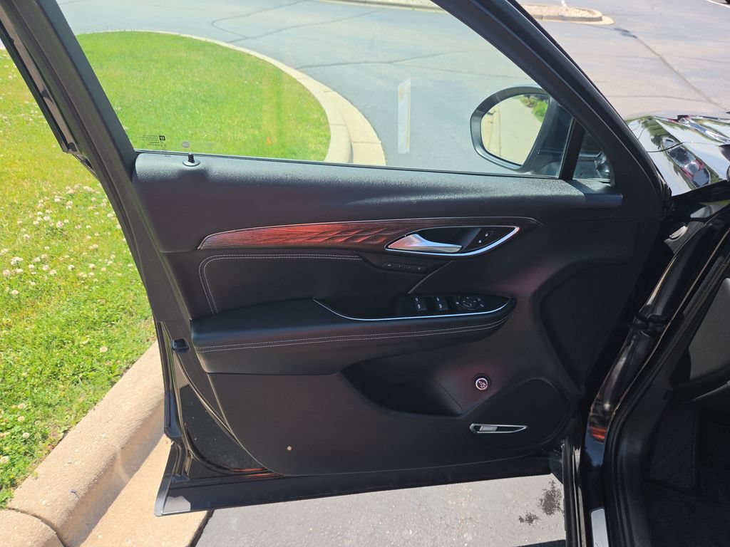 Certified 2023 Buick Envision Avenir AWD/4WD image 28