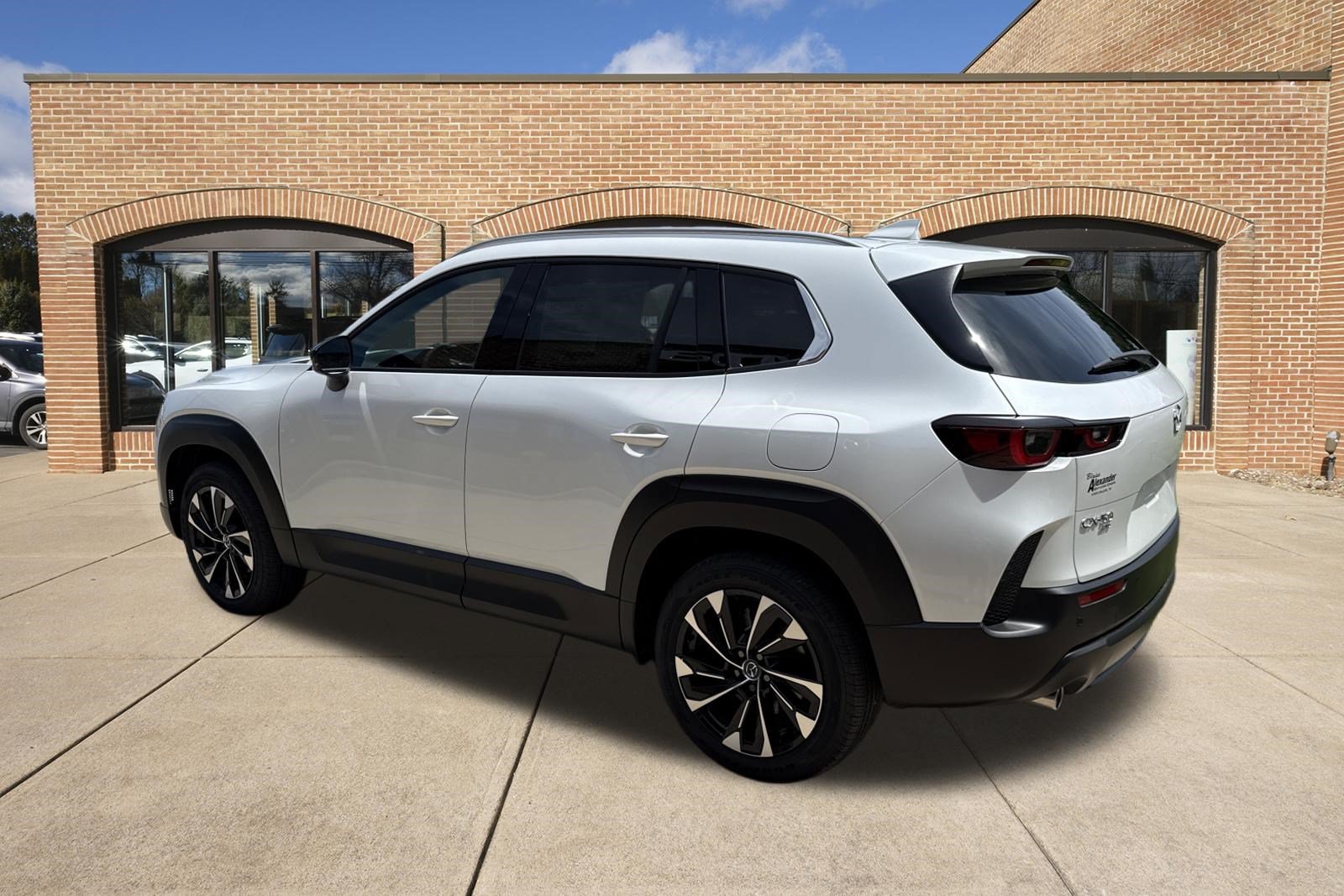 New 2026 MAZDA CX-50 2.5 Hybrid w/ Weather Package AWD/4WD image 25