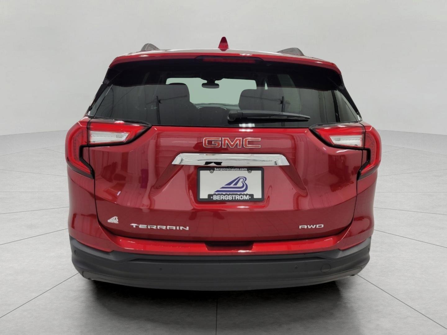 Used 2023 GMC Terrain SLE w/ Driver Convenience Package AWD/4WD image 53