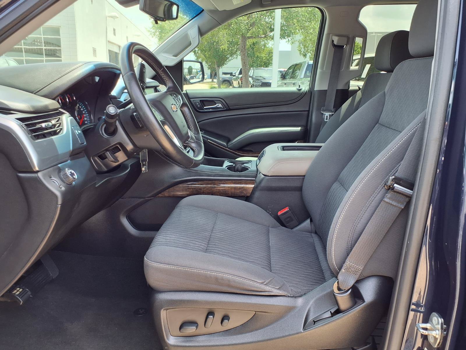 Used 2018 Chevrolet Tahoe LS RWD image 19