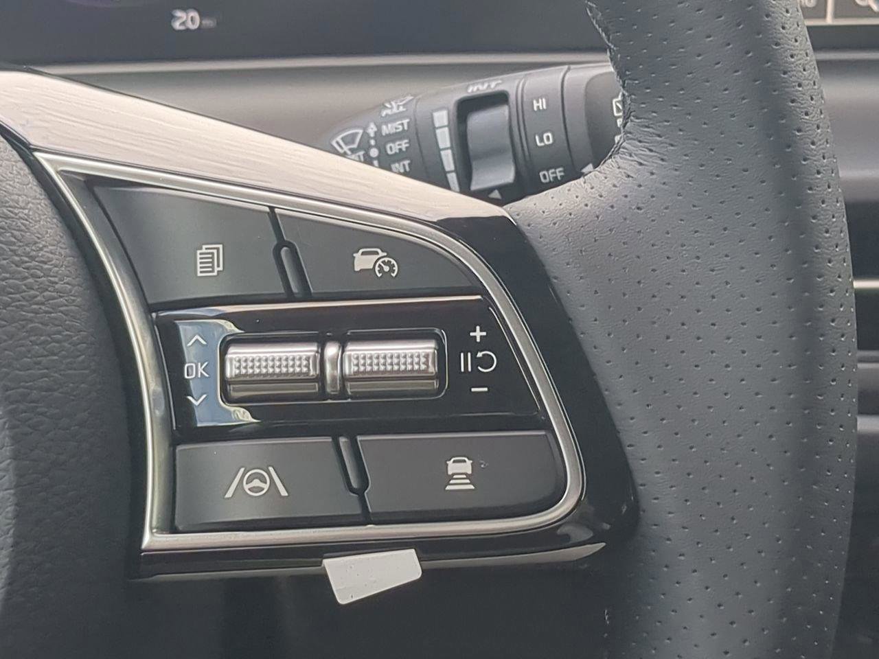 New 2026 Kia Seltos SX AWD/4WD image 21