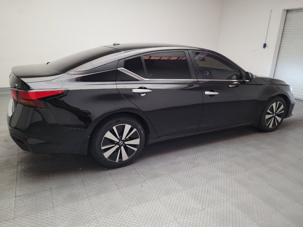 Used 2021 Nissan Altima 2.5 SV FWD image 10