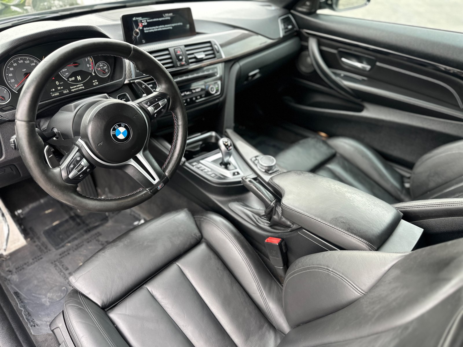 Used 2016 BMW M4 Convertible RWD image 18