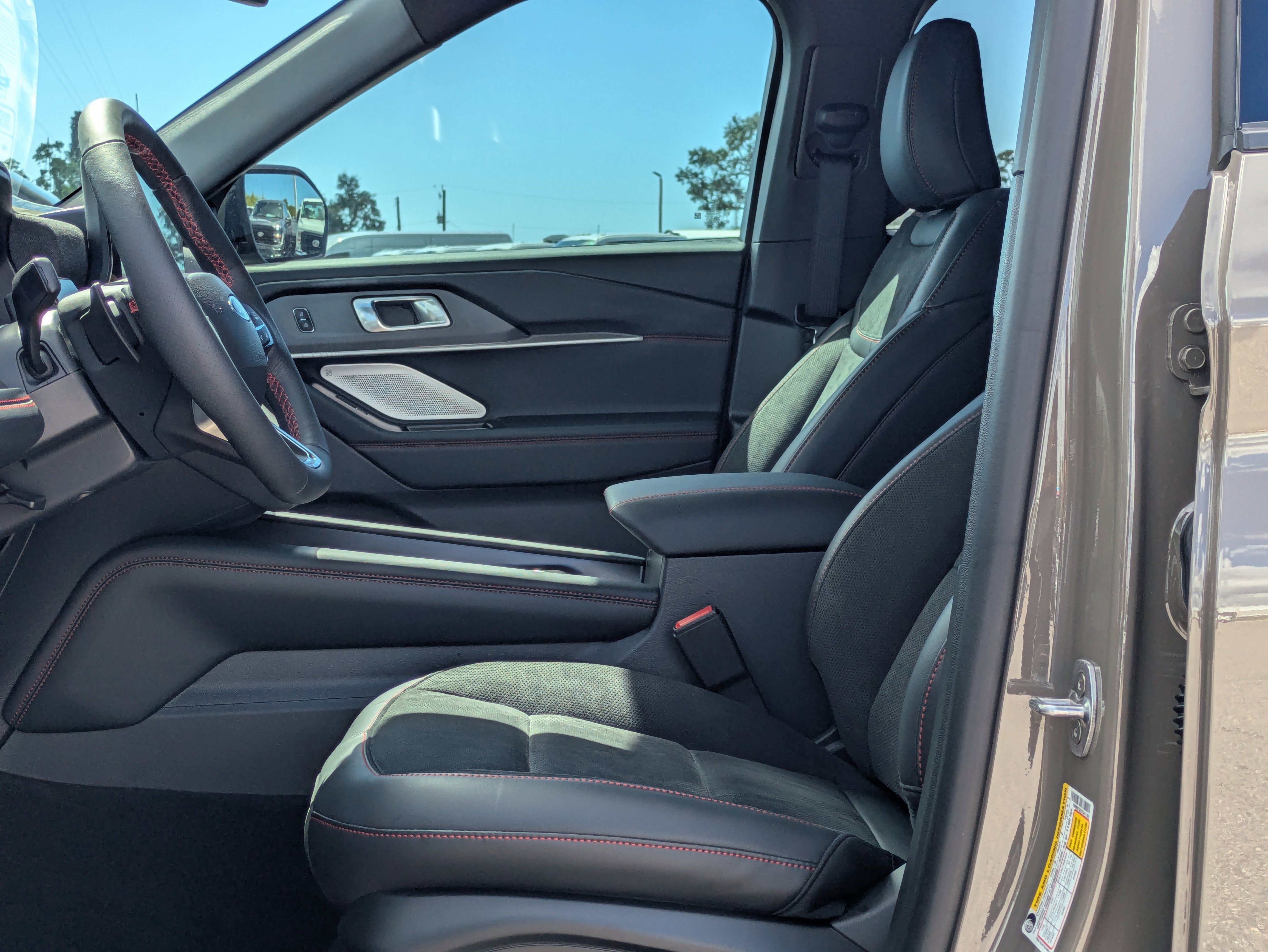 New 2026 Ford Explorer ST image 22