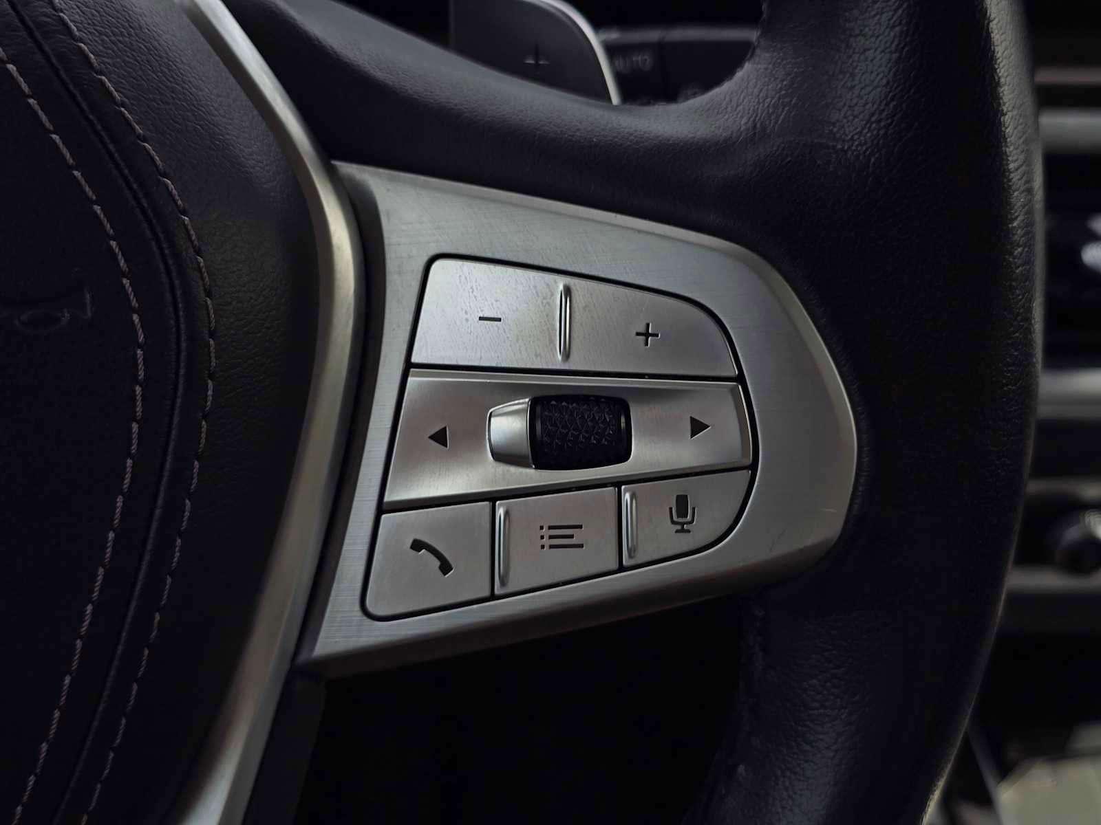 Used 2024 BMW X7 xDrive40i image 34