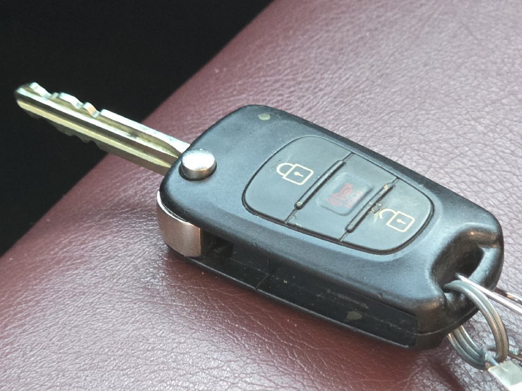 Used 2013 Kia Soul FWD image 30