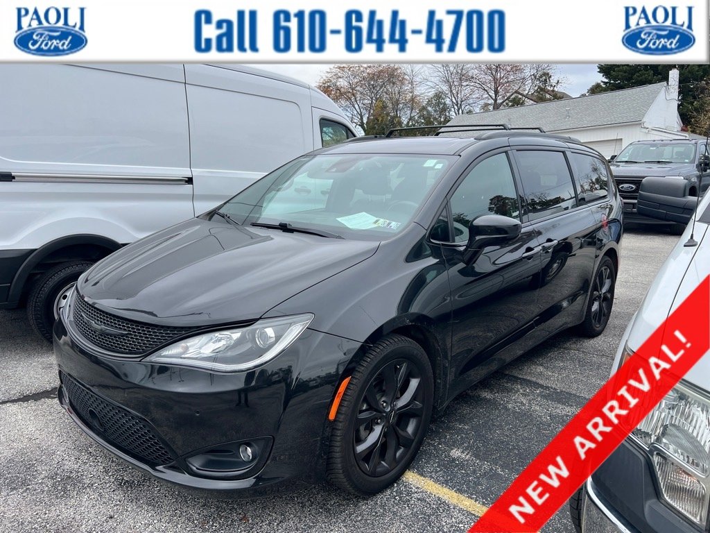 Used 2020 Chrysler Pacifica Touring-L