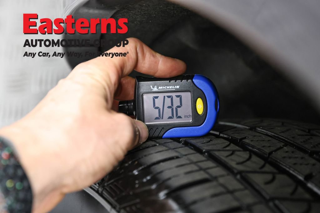 Used 2024 Alfa Romeo Stelvio Ti w/ Active Assist Plus Package AWD/4WD image 29