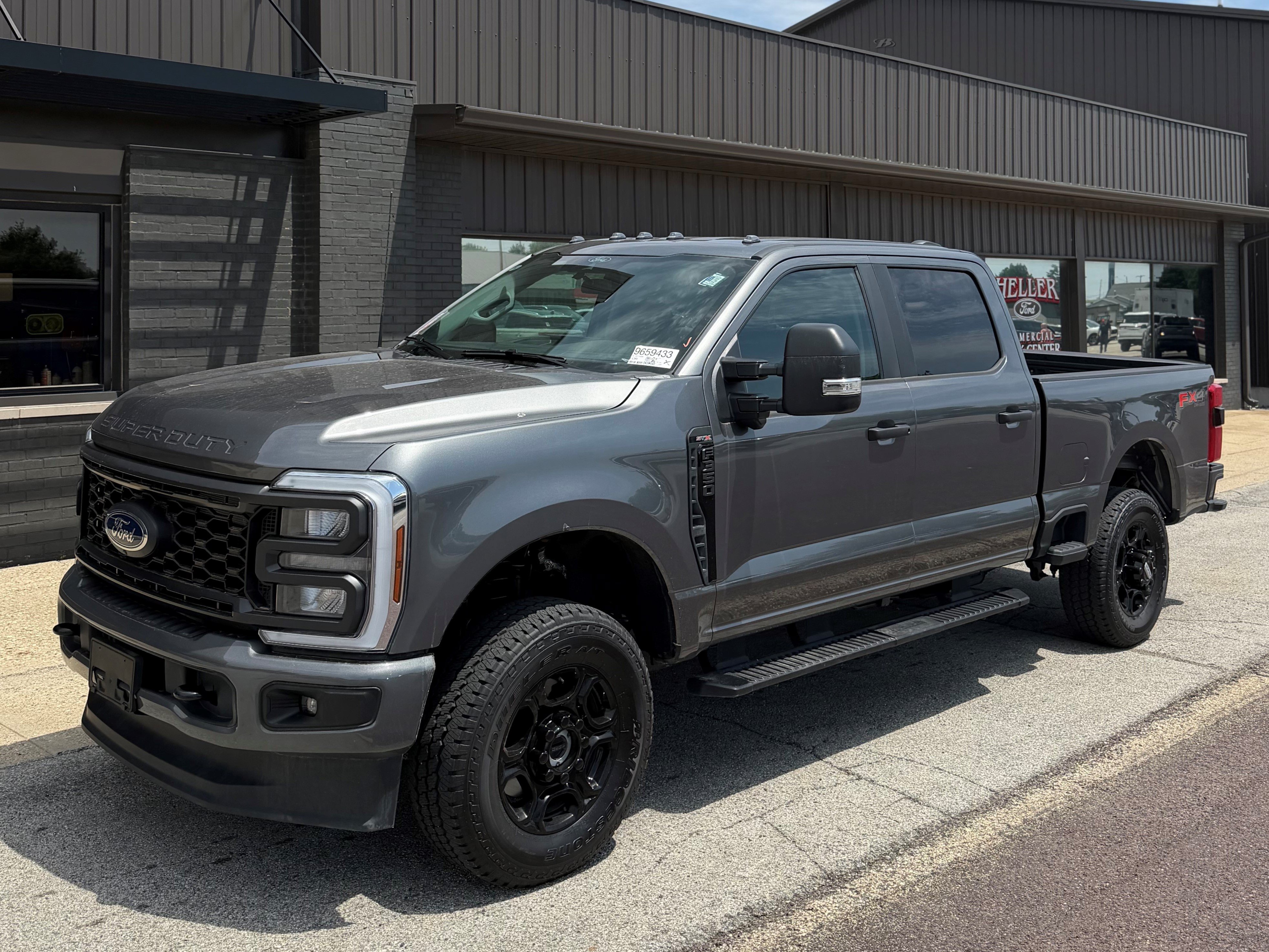 Used 2025 Ford F350 XL w/ STX Appearance Package AWD/4WD image 3