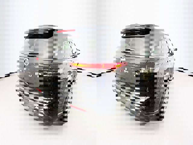 New 2025 Nissan Pathfinder S image 5