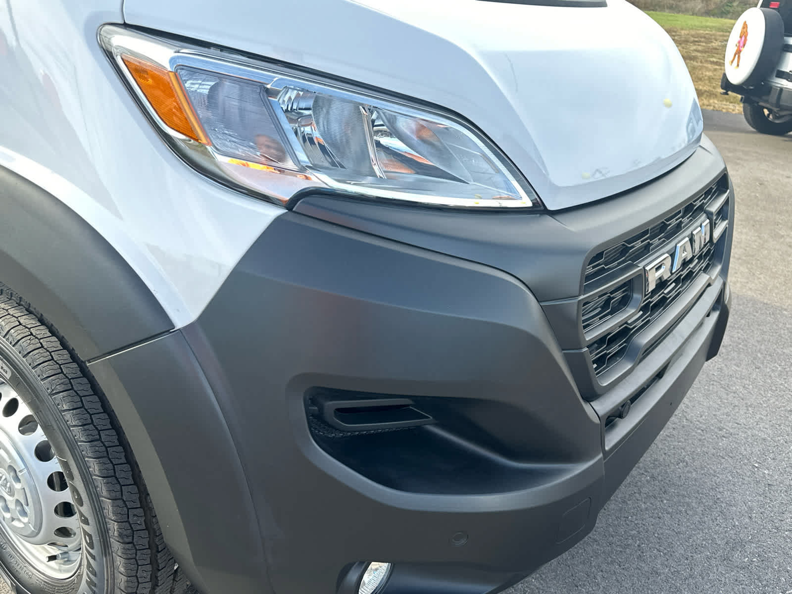 New 2024 RAM ProMaster 2500 w/ Safety Group FWD image 9
