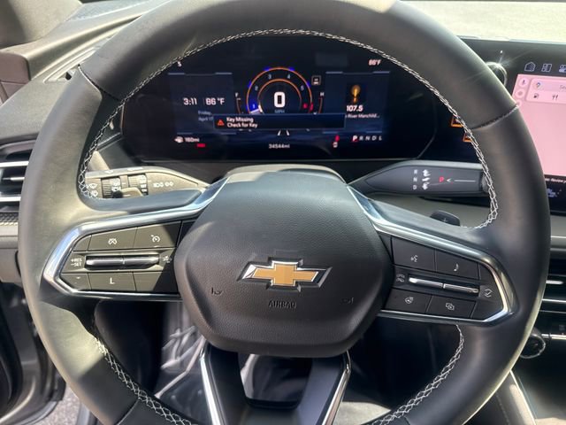 Used 2024 Chevrolet Traverse LT w/ Trailering Package FWD image 11