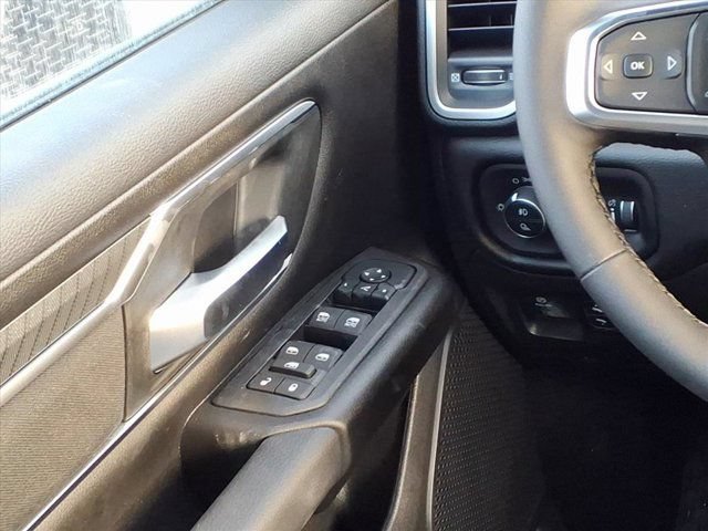 New 2026 RAM 1500 Big Horn AWD/4WD image 12