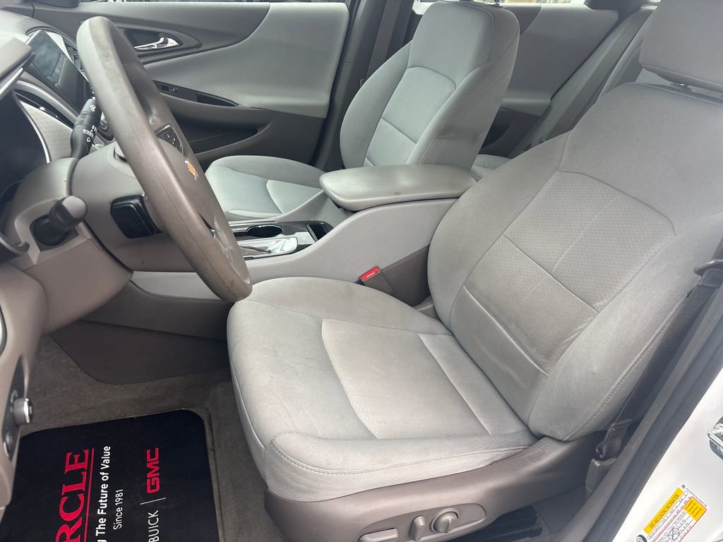 Used 2020 Chevrolet Malibu LS w/ Driver Confidence Package II image 14