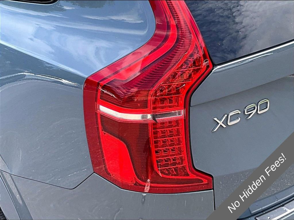 Used 2020 Volvo XC90 T5 R-Design AWD/4WD image 25